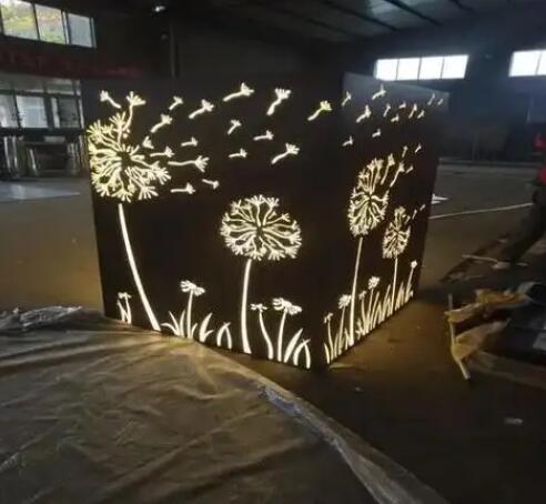 博白耐候钢灯箱